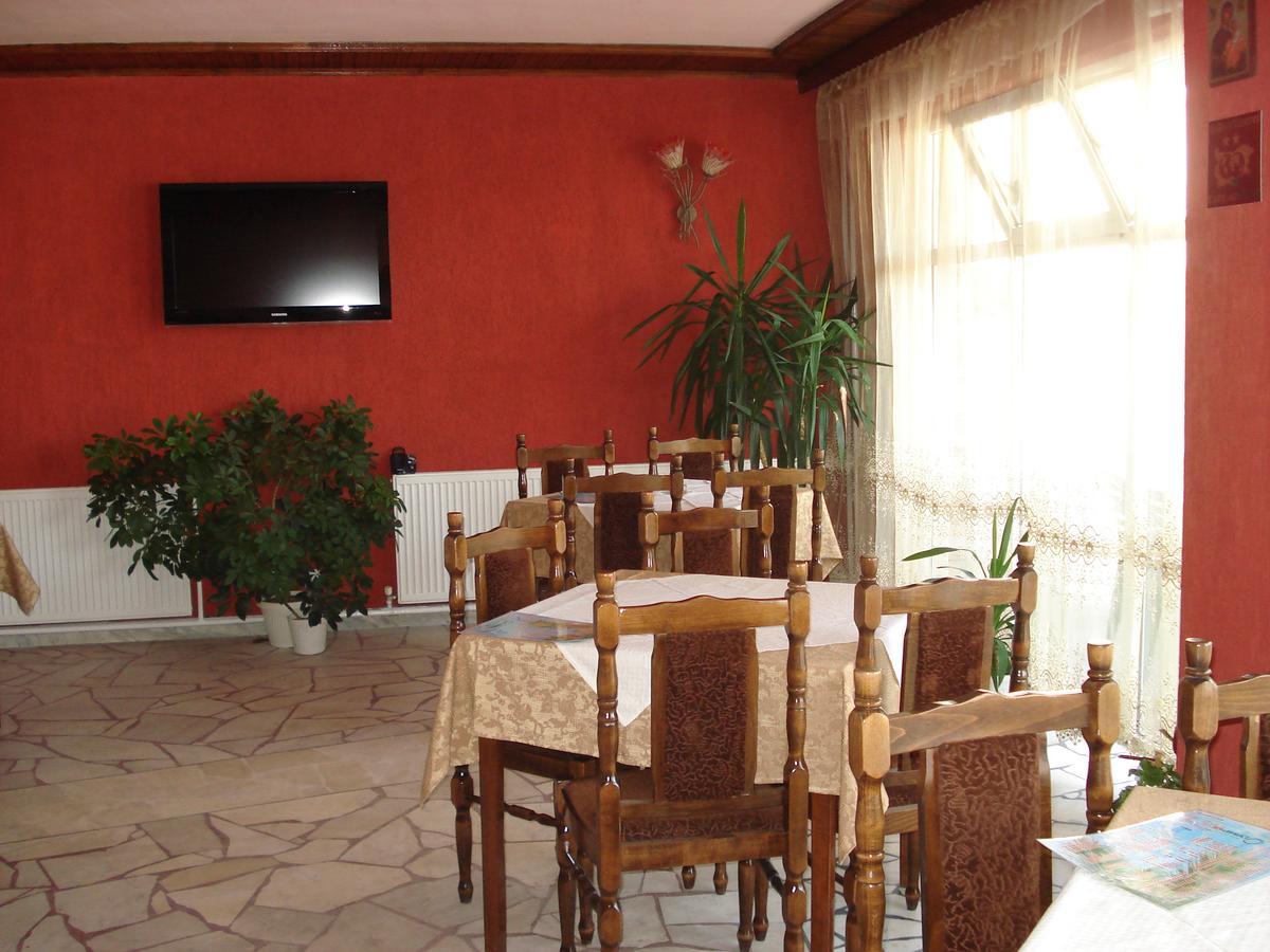 Family Hotel Zhelkovi - Olympia Kharmanli Eksteriør billede